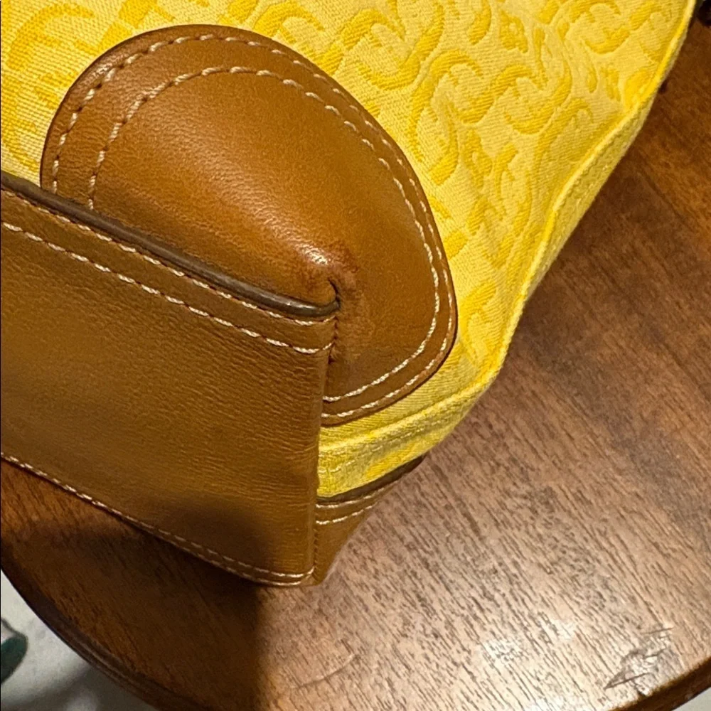 Fossil  satchel  Crossbody bag  fabric yellow print brown leather trim 3 compart